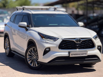 Toyota Highlander Platinum Офіційне авто